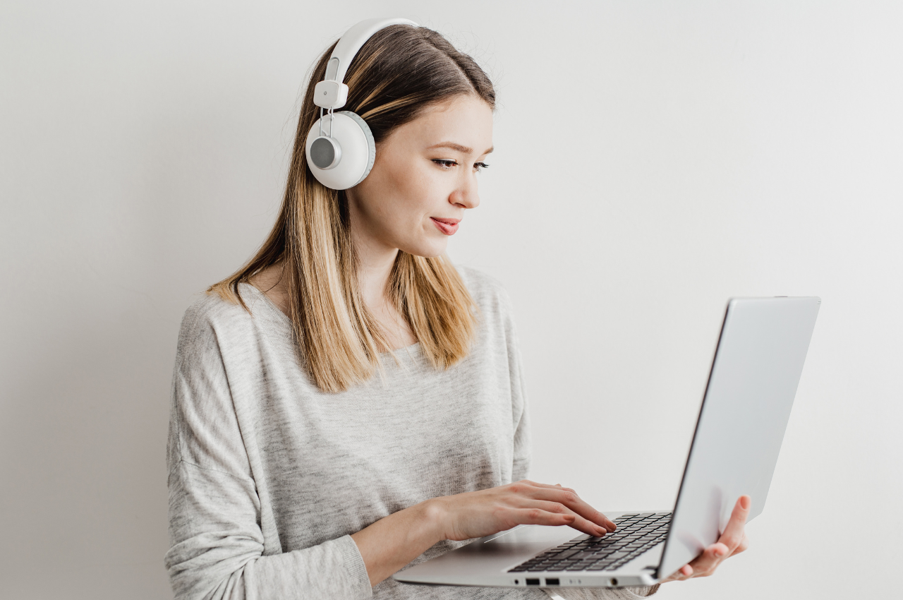 Online English courses for teachers